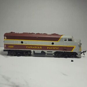 Bachmann Canadian Pacific Train Locomotive Engine 4009 READ/PICS AS IS Untested